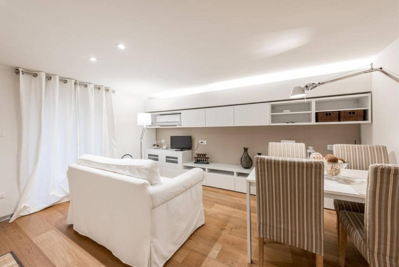 Artist Loft House Bed & Breakfast Bari Dış mekan fotoğraf